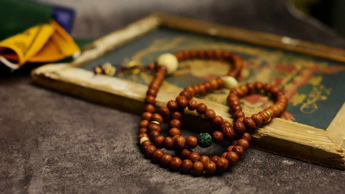 How to Choose and Care for Your Perfect Necklace: A Complete Guide