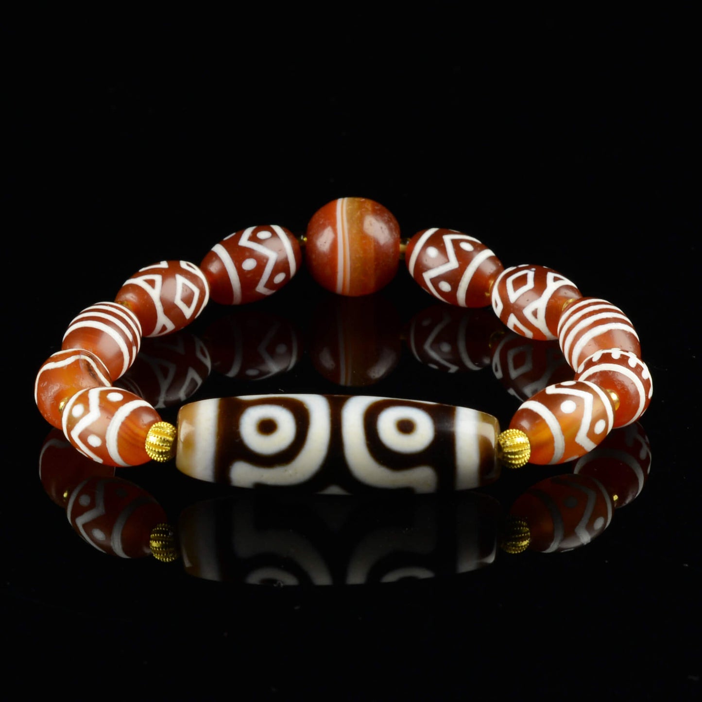 Vajra Three-Eyed Dzi Bracelet with Protective Canopy Pattern