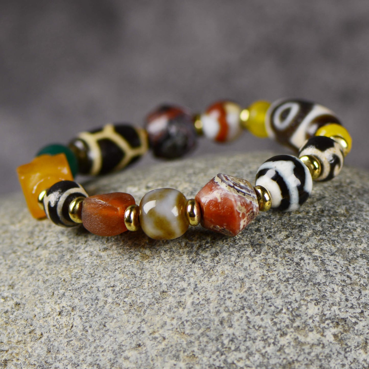 Vajra Lotus Three-Eyed Dzi Bracelet