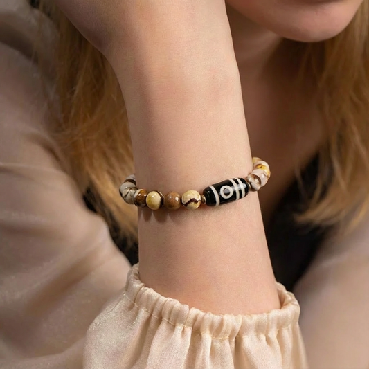 Vajra Two-Eyed Dzi Bracelet