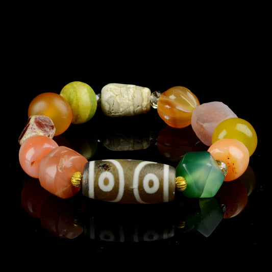 Vajra Treasure Canopy Three-Eyed Dzi Bracelet