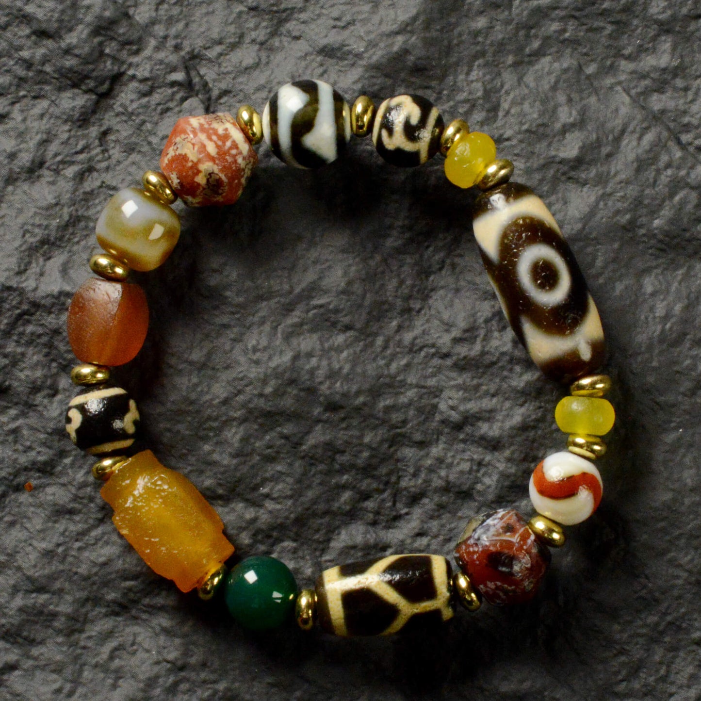 Vajra Lotus Three-Eyed Dzi Bracelet