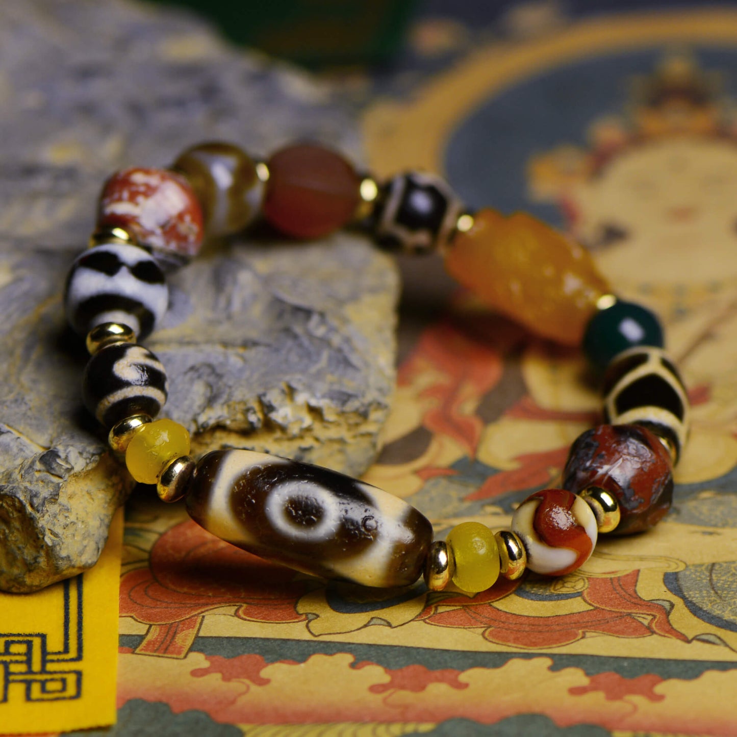 Vajra Lotus Three-Eyed Dzi Bracelet