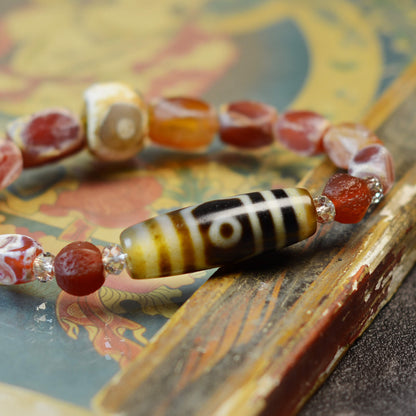 Vajra Treasure Canopy Three-Eyed Dzi Bracelet