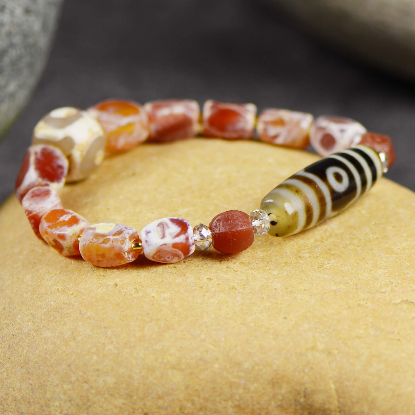 Vajra Treasure Canopy Three-Eyed Dzi Bracelet