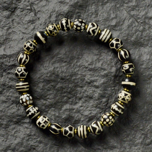 Black & White Pyu Beads Bracelet