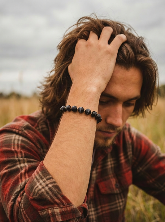 Vajra Black and White Bhaisajyaguru Bead Energy Bracelet