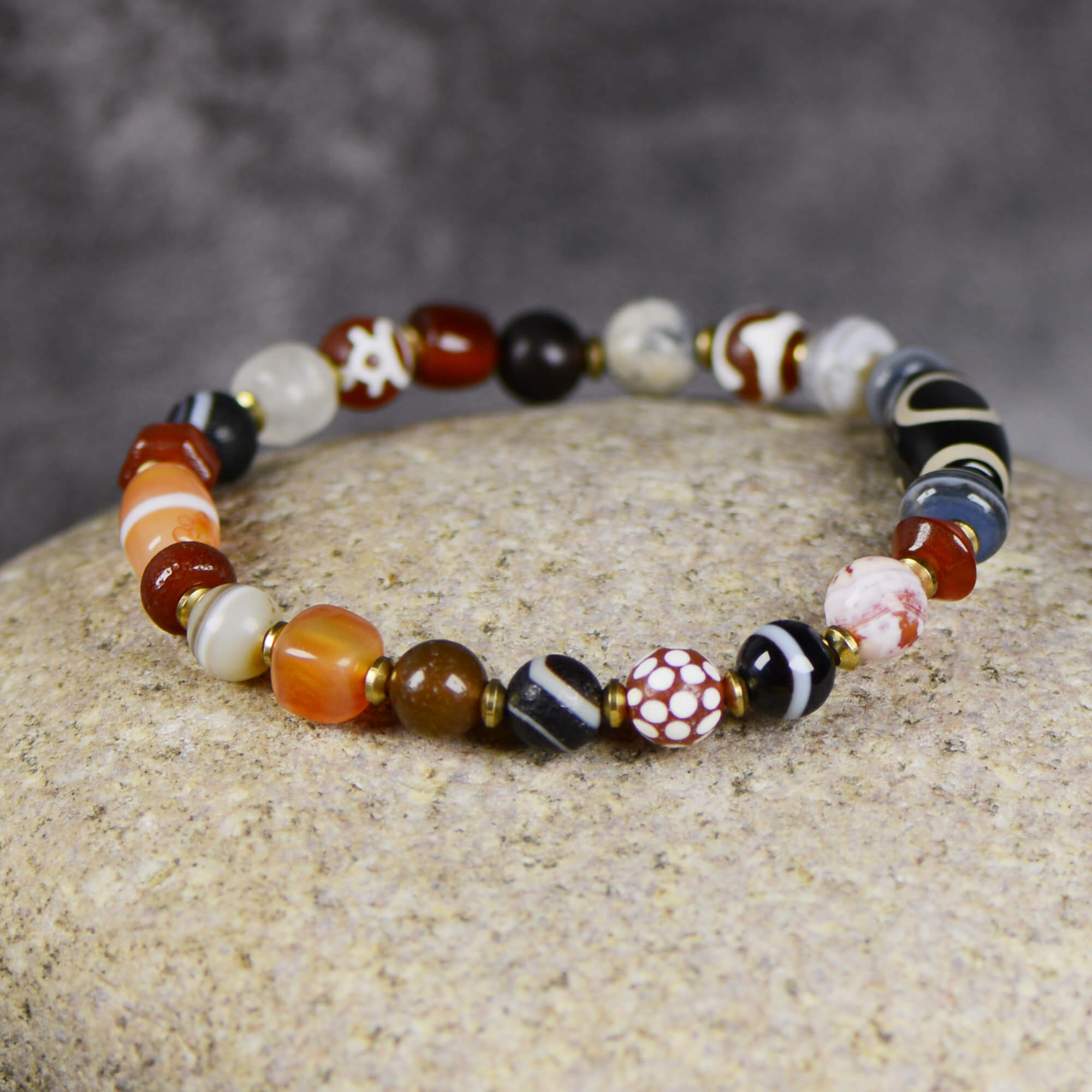 Single-Eyed Heaven and Earth Dzi Bead Multigem Bracelet